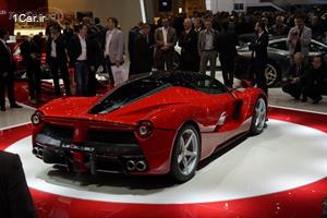 راز نشان F150 بر روی فرمان LaFerrari